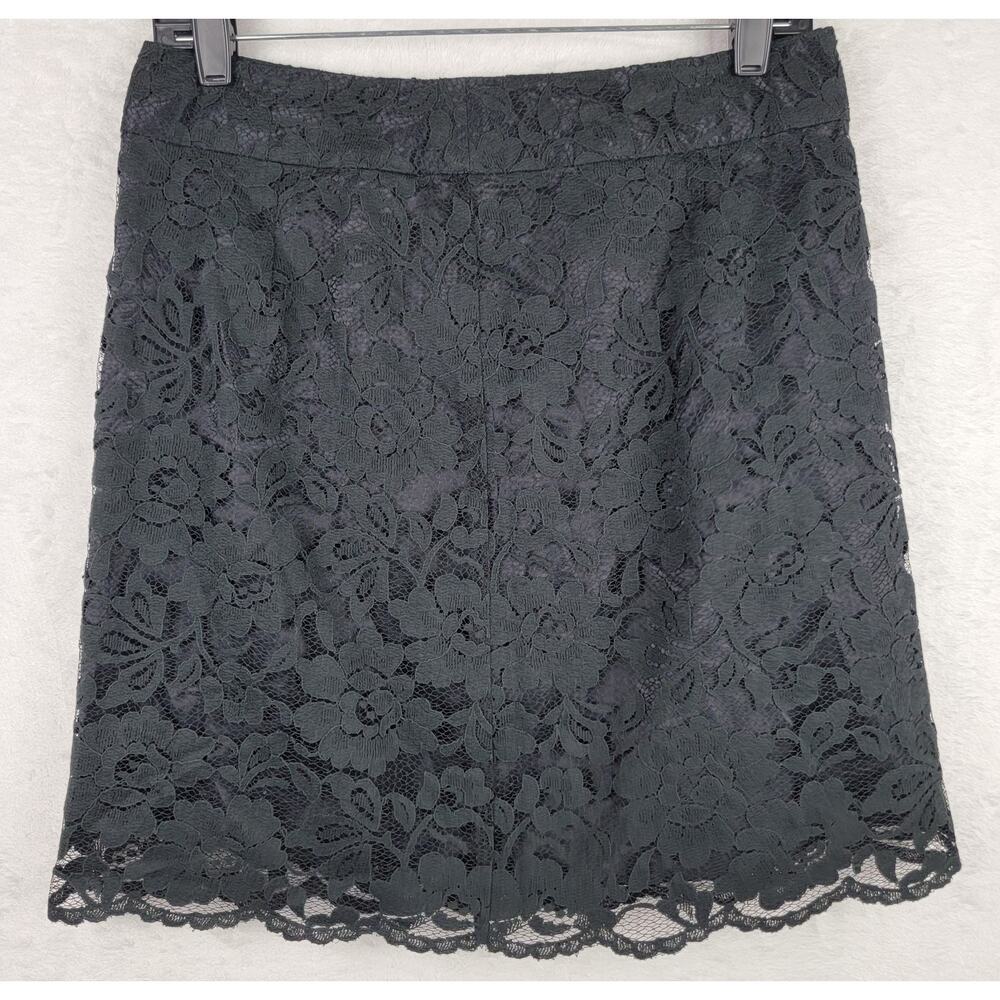 Halogen Mini Skirt size 6 Black Lace Lined Back Zip Whimsigoth Romantic Grunge